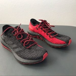 Adidas sneakers black/gray/red size 9.5 (jp 265)